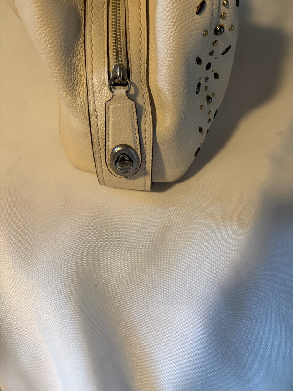 Coach Edie 31 Leather Shoulder Bag w/ Prairie Rivet in Chalk - Picture 5 of 9